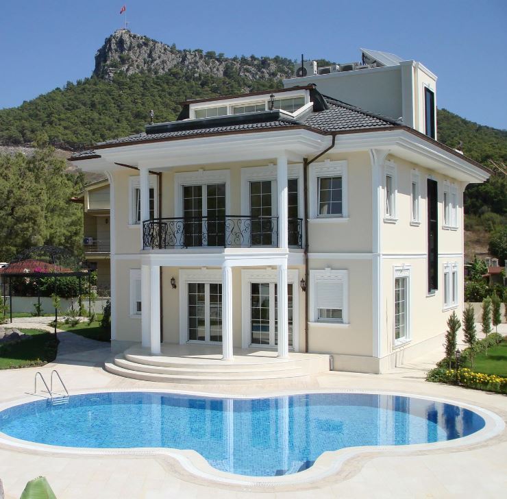 Diamant Immobilie Villa